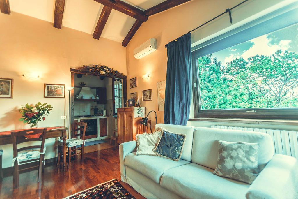 サリアーノ・ネル・チミーノ Il Boschetto Di Castagni Bed & Breakfast エクステリア 写真