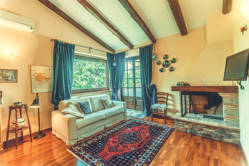 サリアーノ・ネル・チミーノ Il Boschetto Di Castagni Bed & Breakfast エクステリア 写真